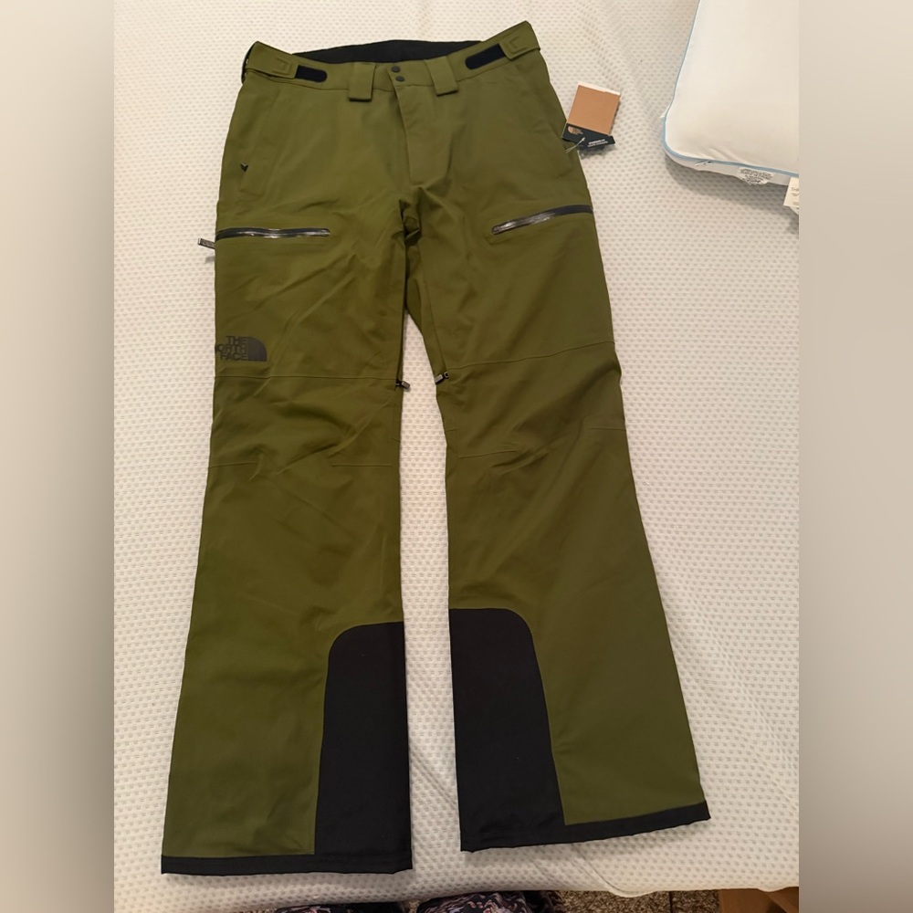 The North Face Forest Green Outdoor Pants